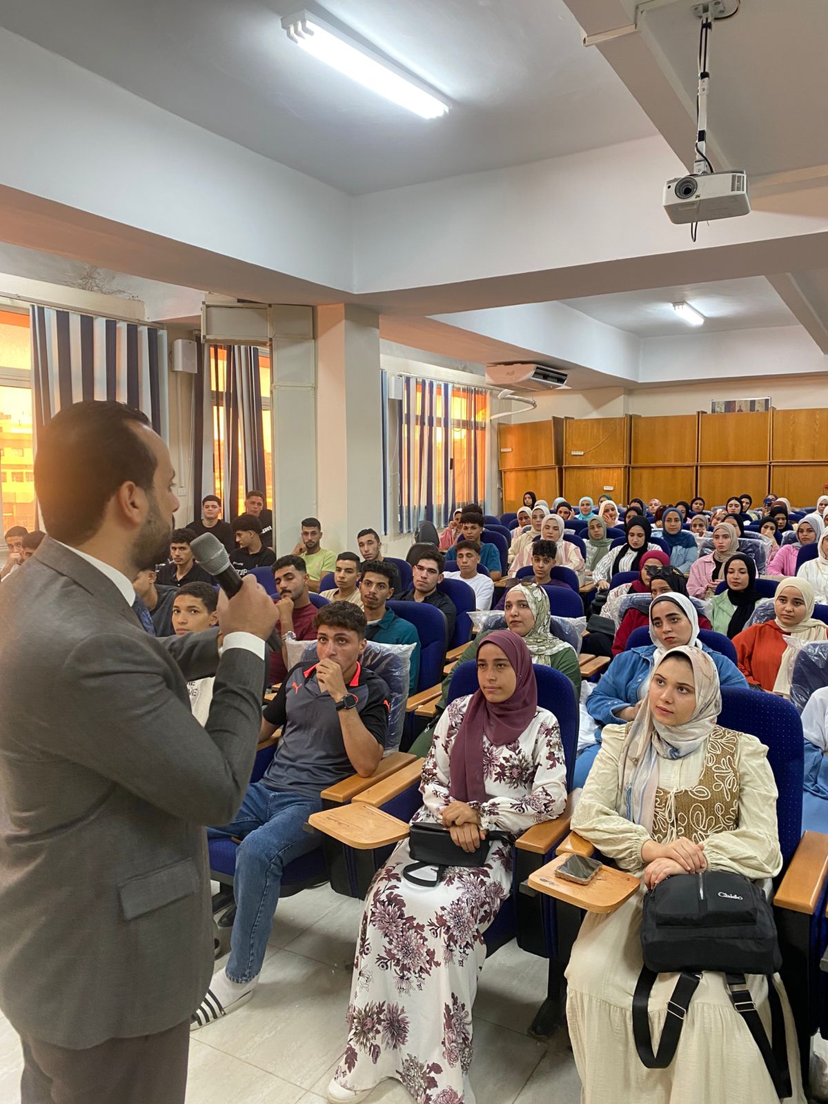اول يوم جامعه